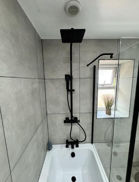 Kitchen installation in Farnborough by Barrington's Installations