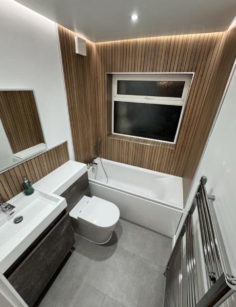 Completed renovation project in Hampshire by Barrington's Installations